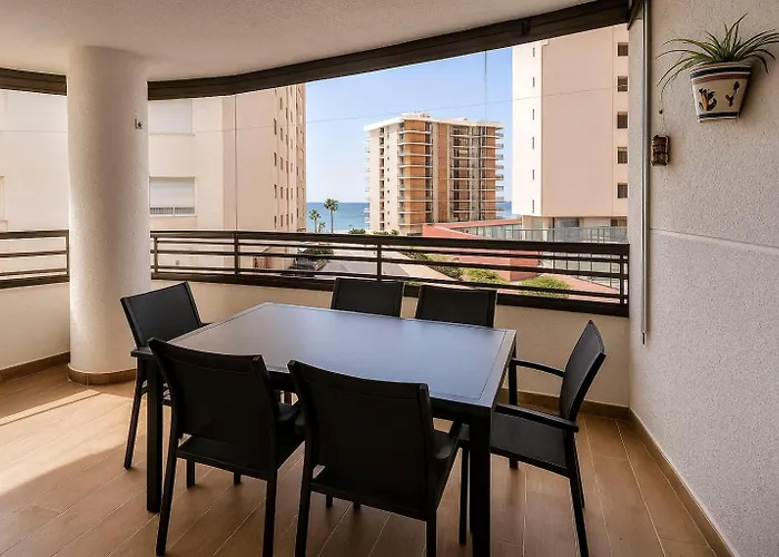 Casa Montes Con Piscina, Wifi Y Parking Gratis! *